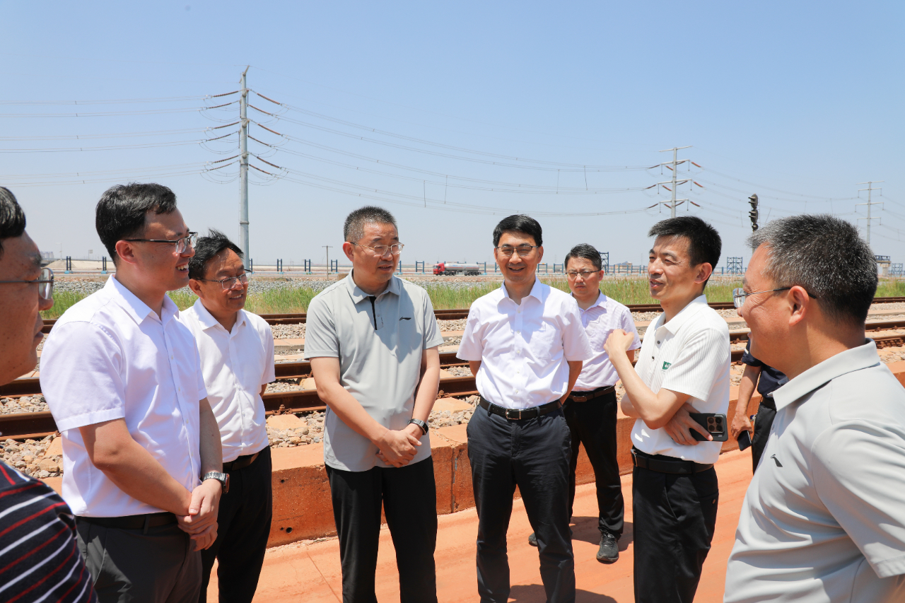 滨州交投集团党委书记、总经理商献文到项目建设和生产经营一线开展实地调研